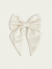 Satin Collar Bow 2.0 - Pearl