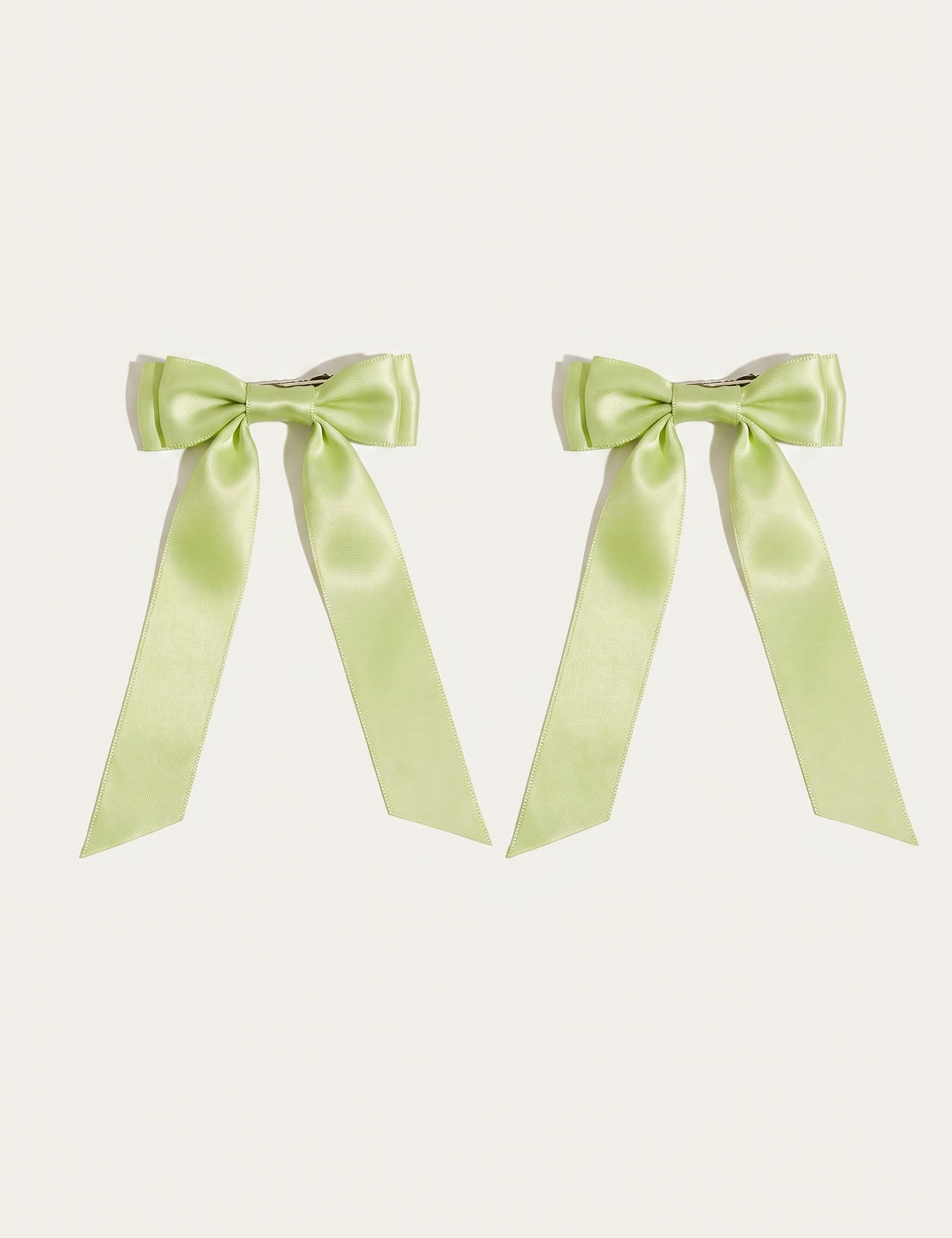 PetiteBowClip-Matcha_Front.png