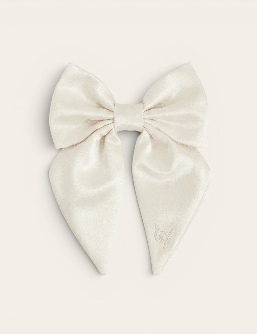 Satin Collar Bow 2.0 - Pearl - FURRY MUSE WAN-VCB-S-WH