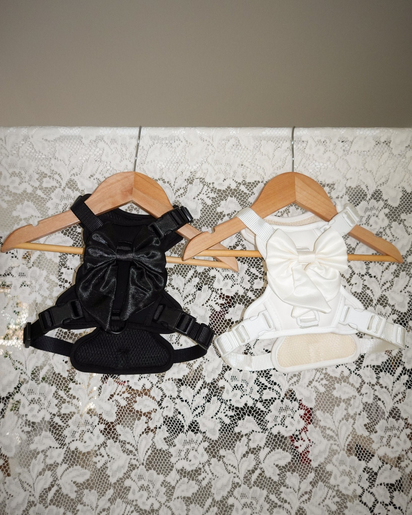 Wander! Bow Harness 2.0 - Midnight - FURRY MUSE WAN-HAR3-XS-BLK